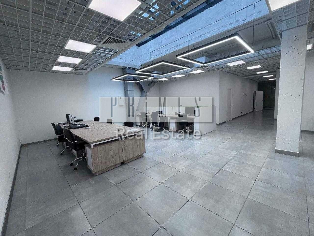 1835453257970427