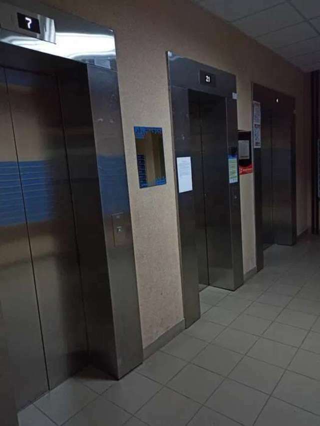 1834456148116428