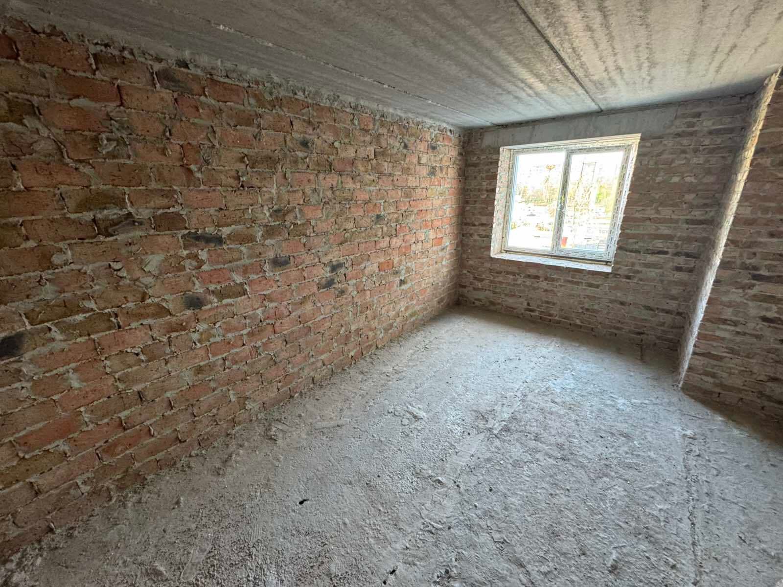 1832258615438429