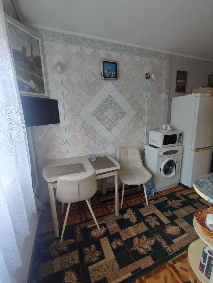 1839510258792429