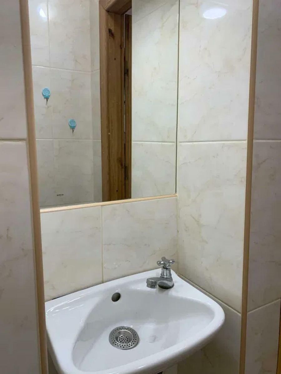 1835177724901043