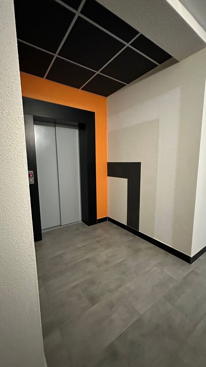 1830907383382431
