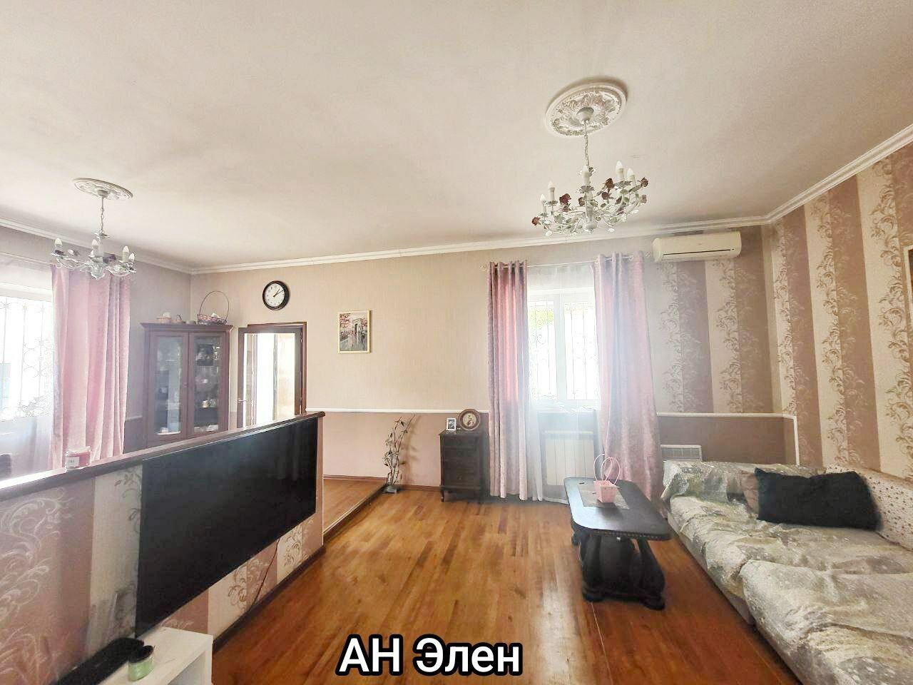 1834259238784431