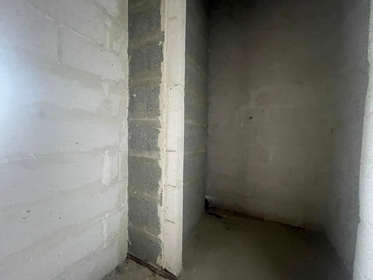 1835891048013432