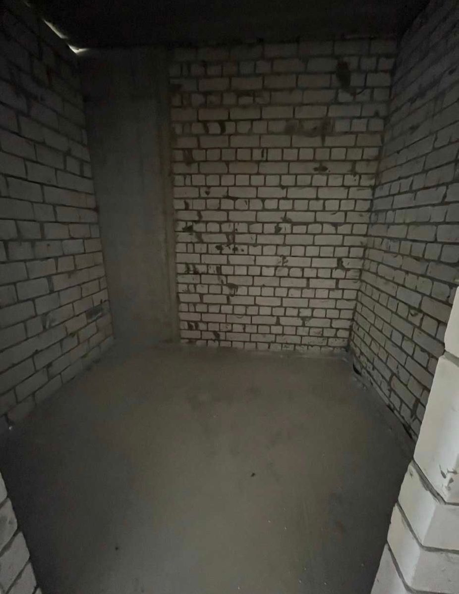 1836364023649432