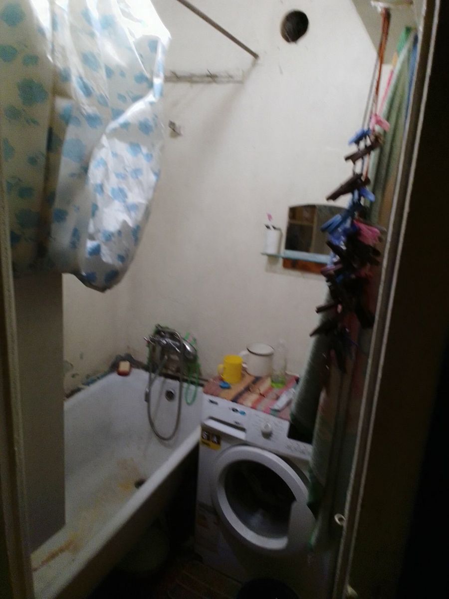 1834706088036433