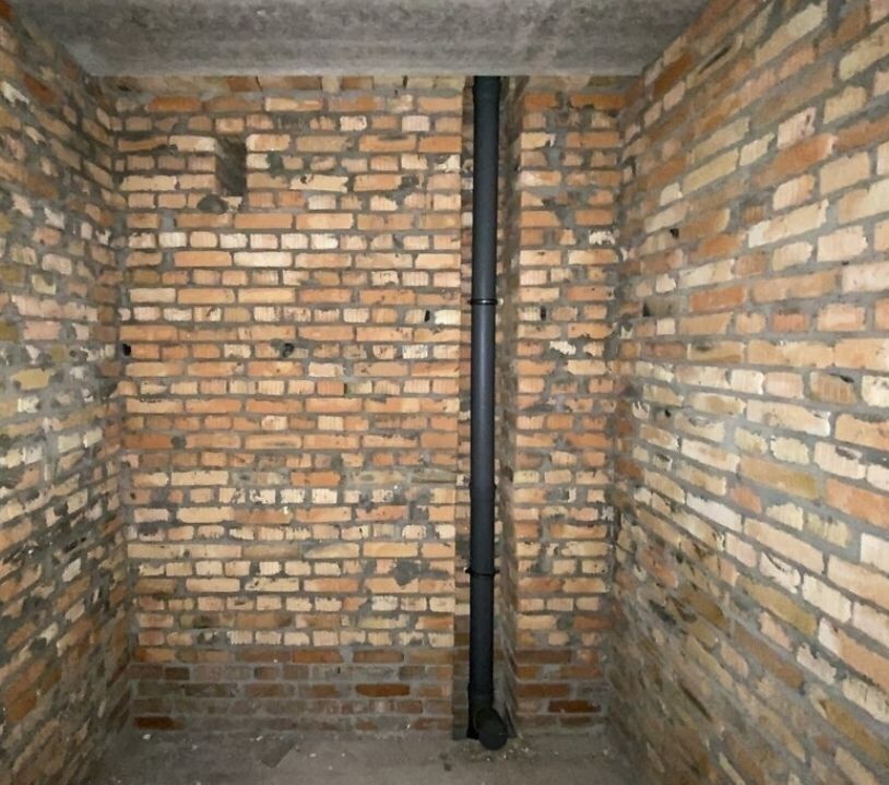 1837005060016433