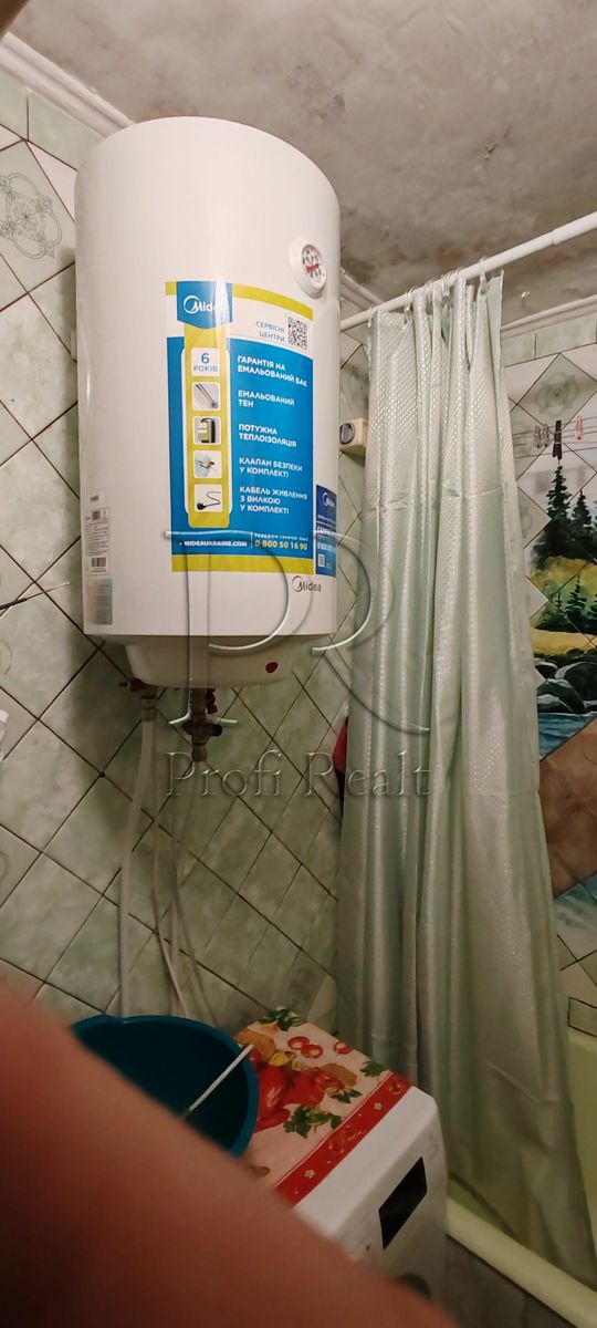 1834073294545434