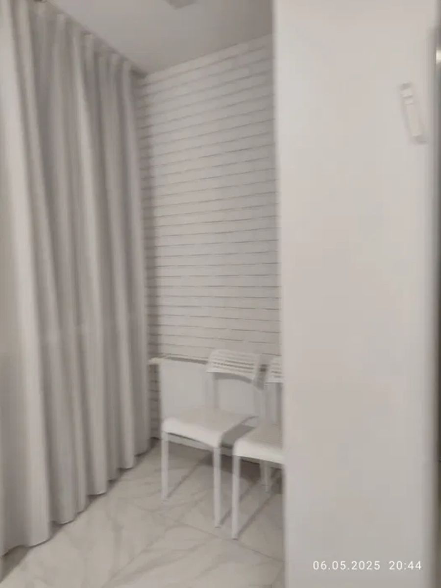 1841458909885434