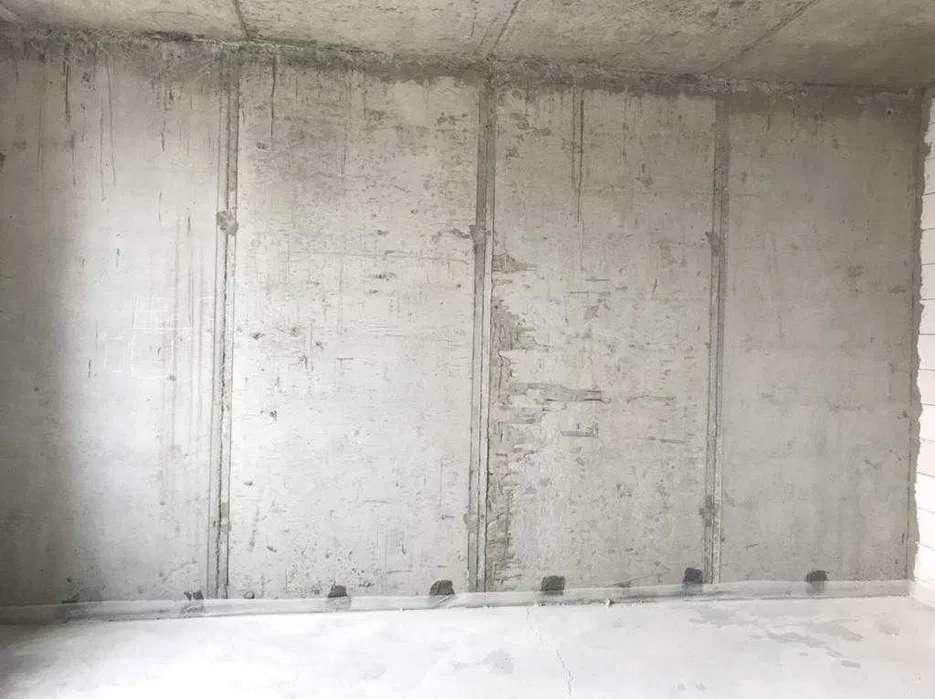 1831459738289436