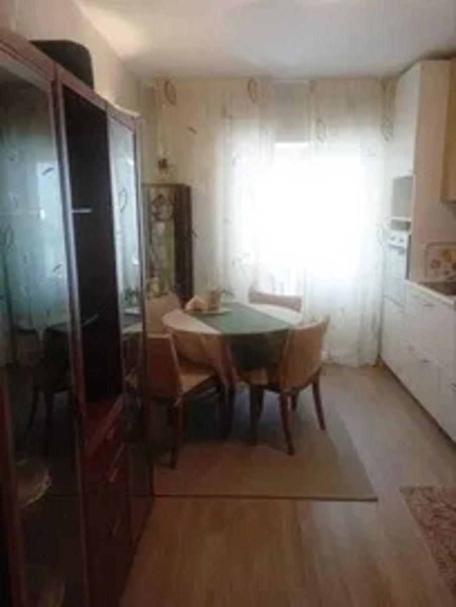 1837290252172437