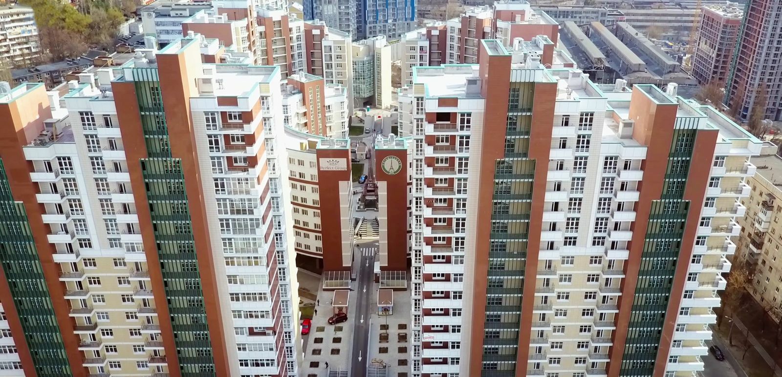 1832904674911438