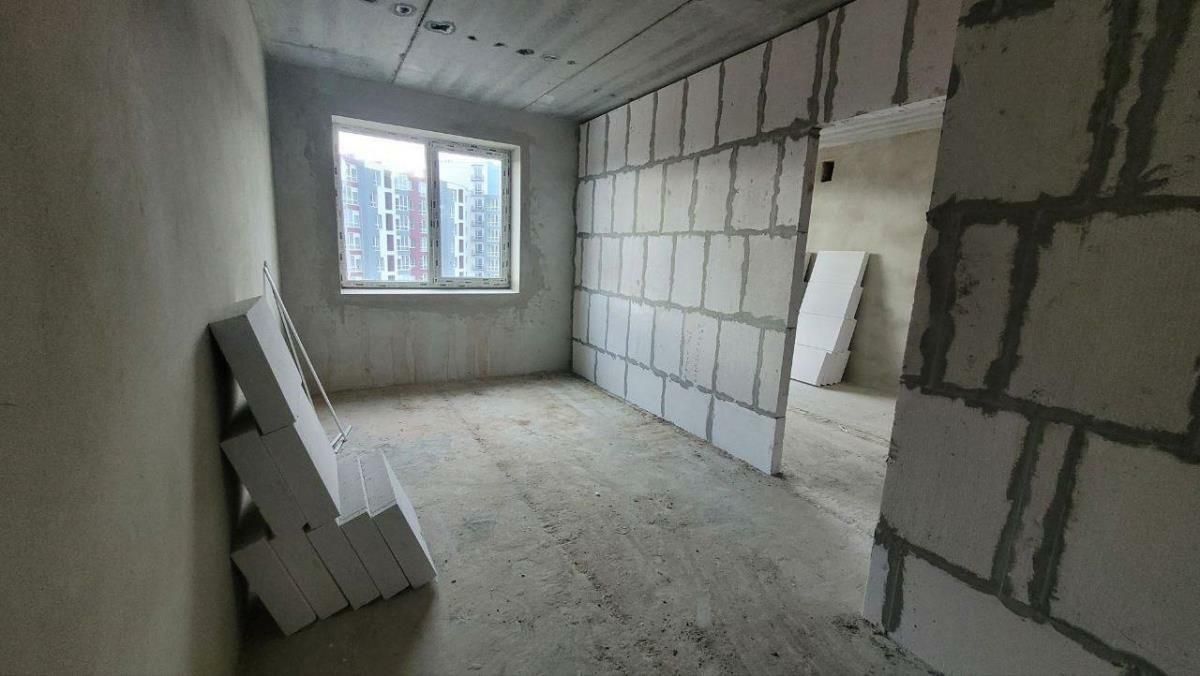 1838977274069438