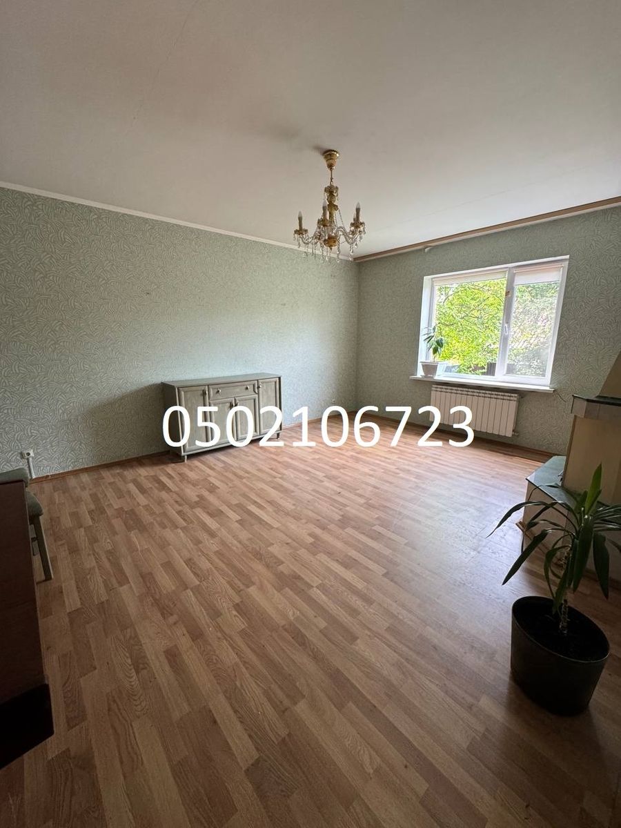 1833893946649044