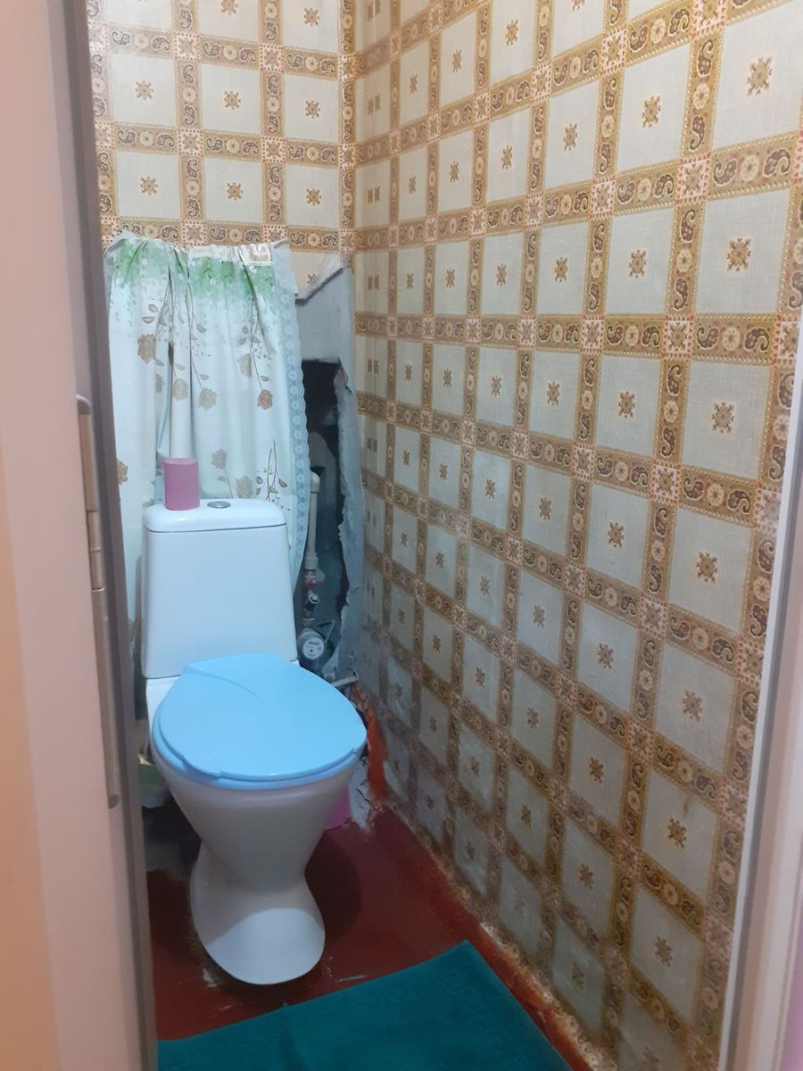 1839068721542044