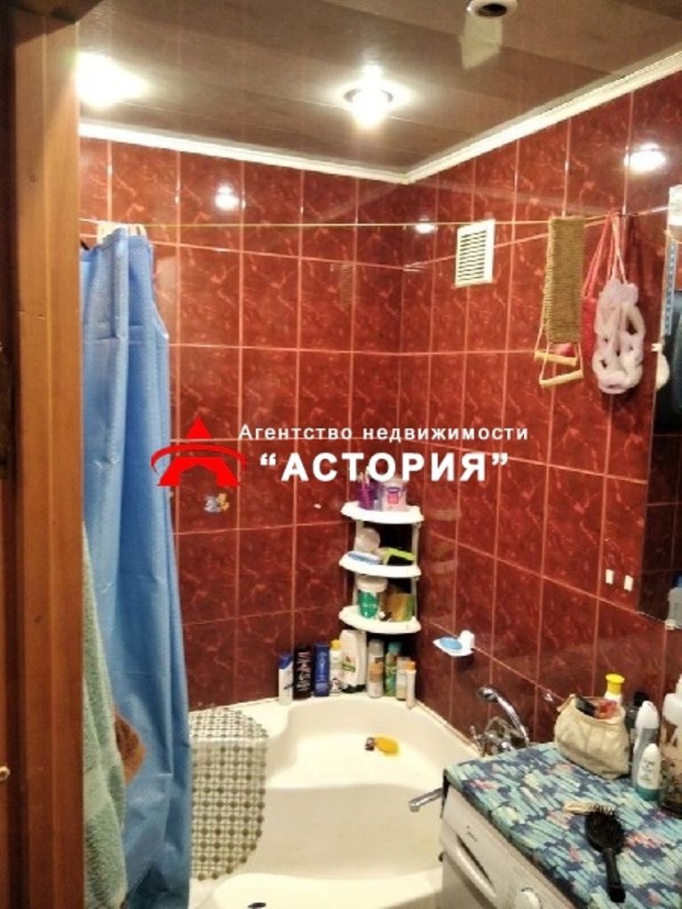 1828741717740440