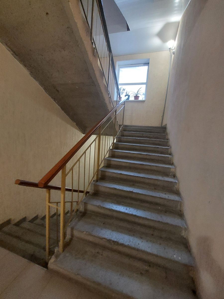 1831468848940441