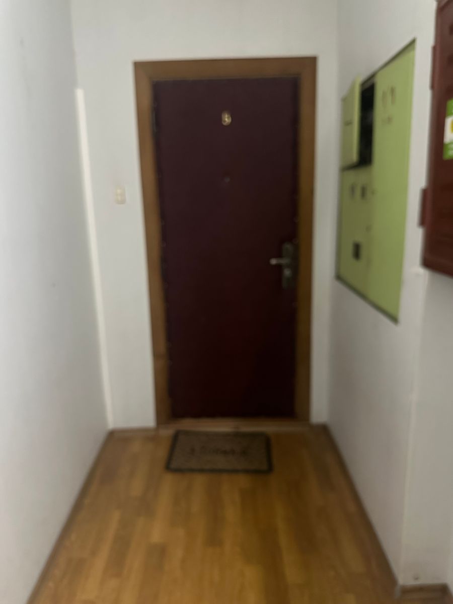 1837356914121441