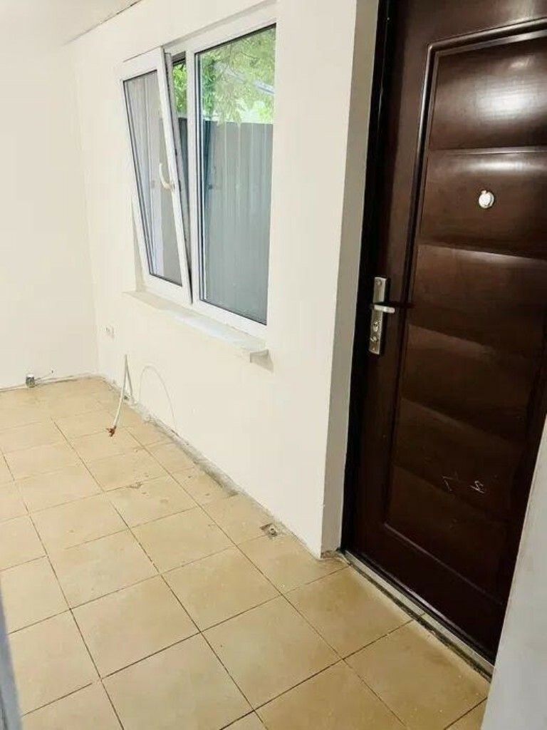 1833359665352443