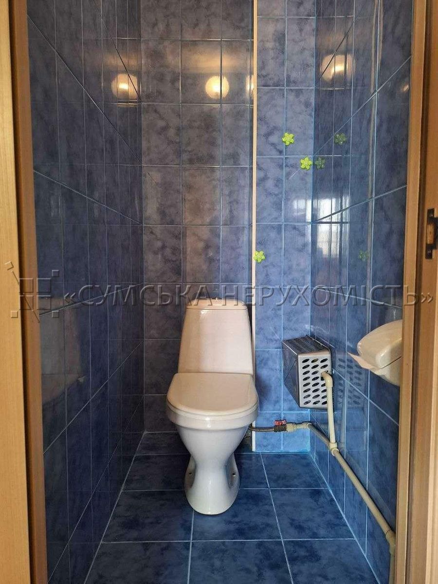 1832823202597444