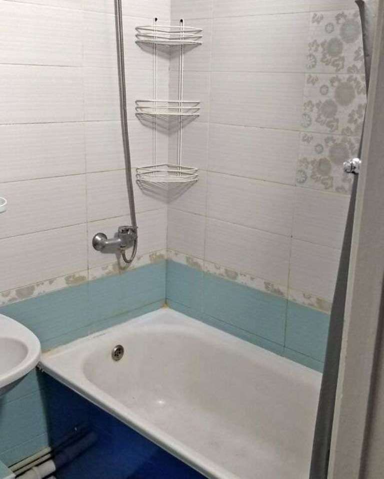 1836001163729444
