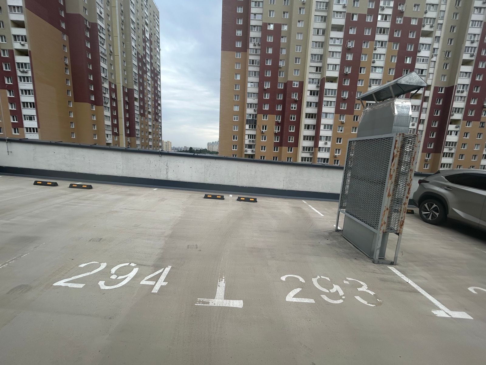 1833557073228445