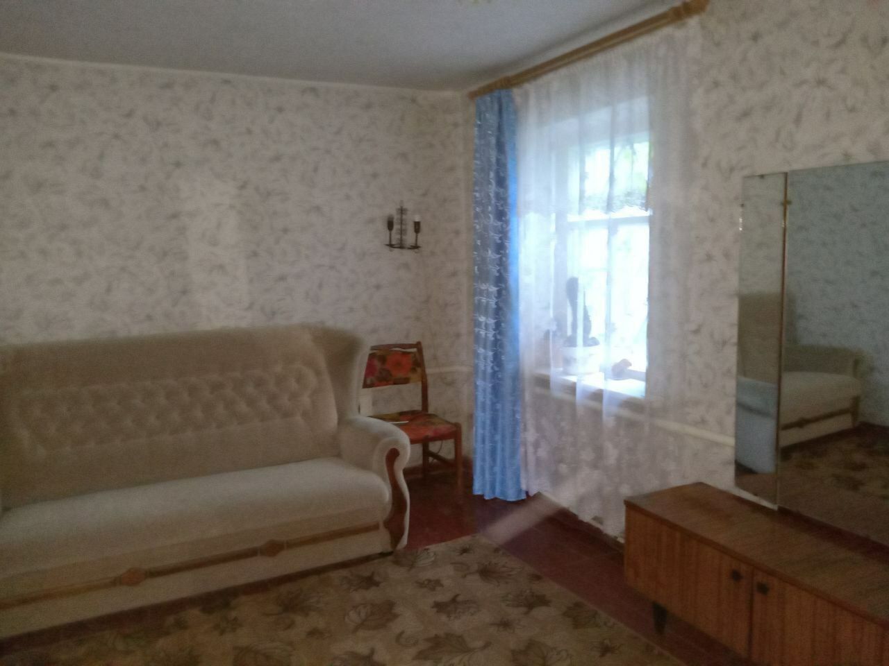 1835734956124446