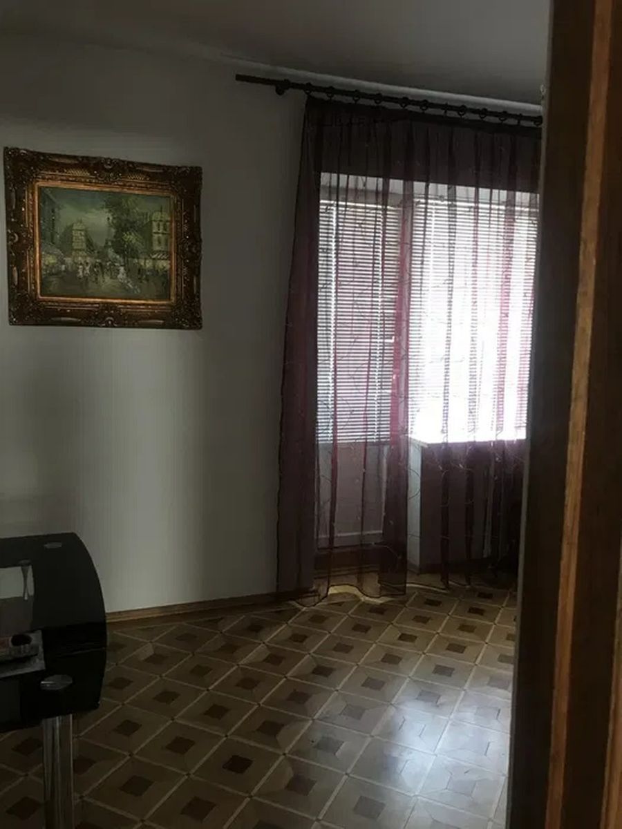 1838257880074446
