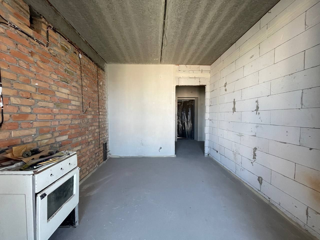 1841795079832446