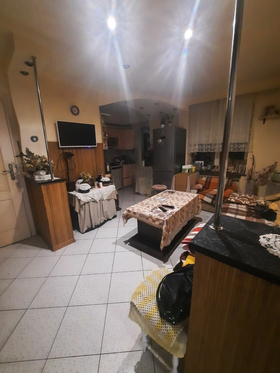 1835645405177448