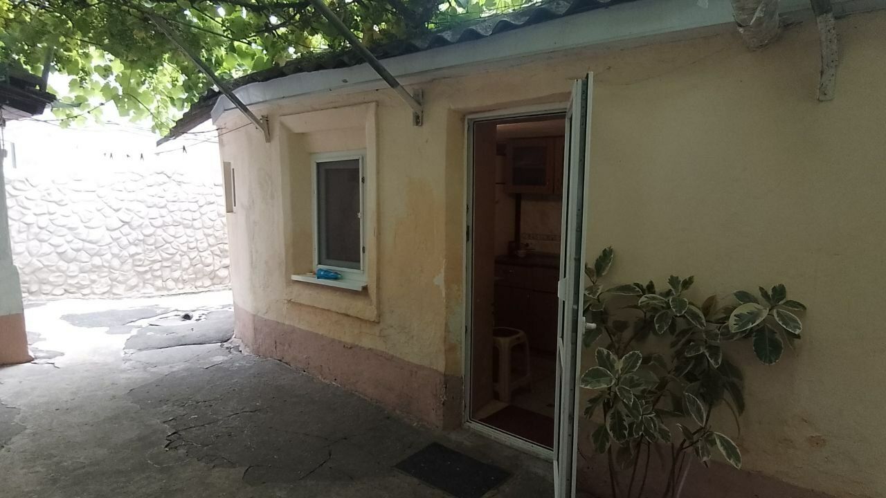 1836797065895449