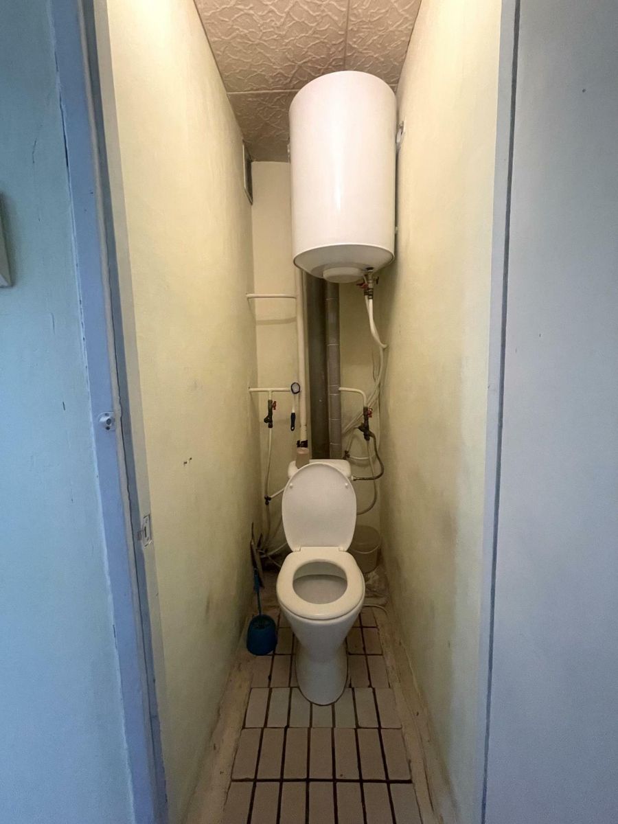 1837888796418450