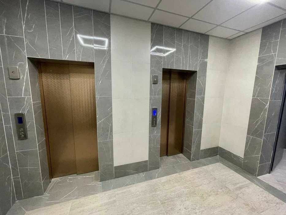 1835889772298451