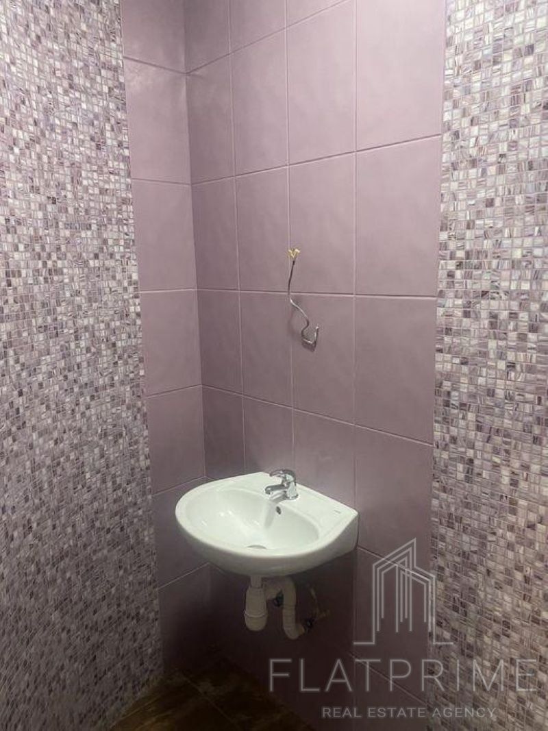 1836625040260451