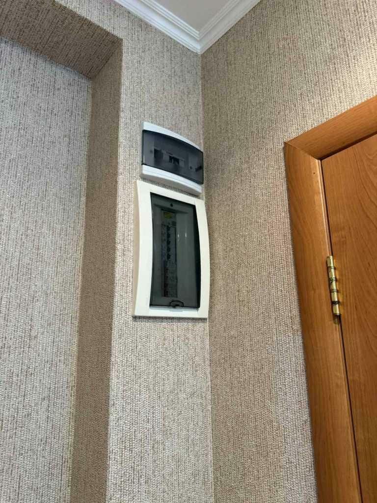 1838350133980451