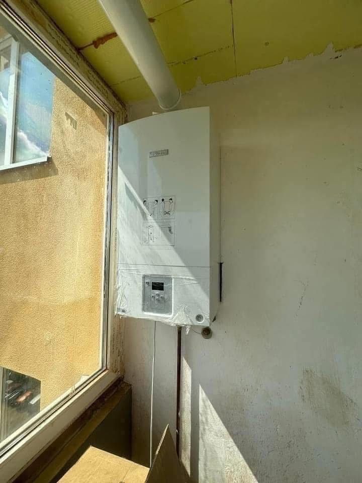 1836088499662453