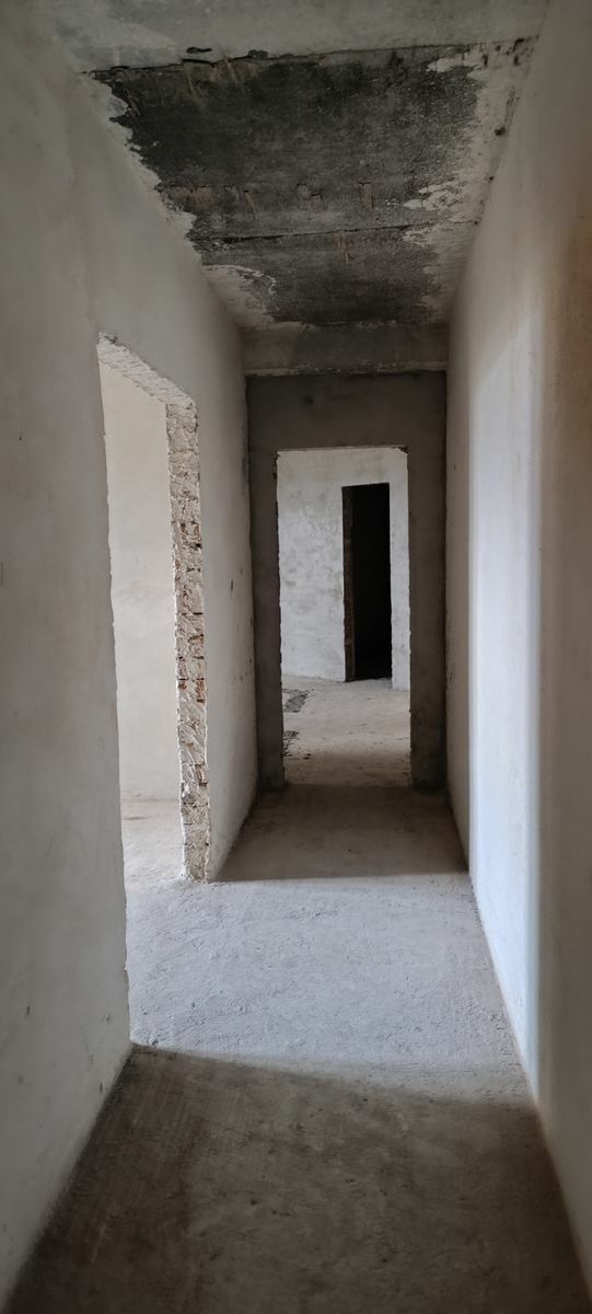1834085148280455