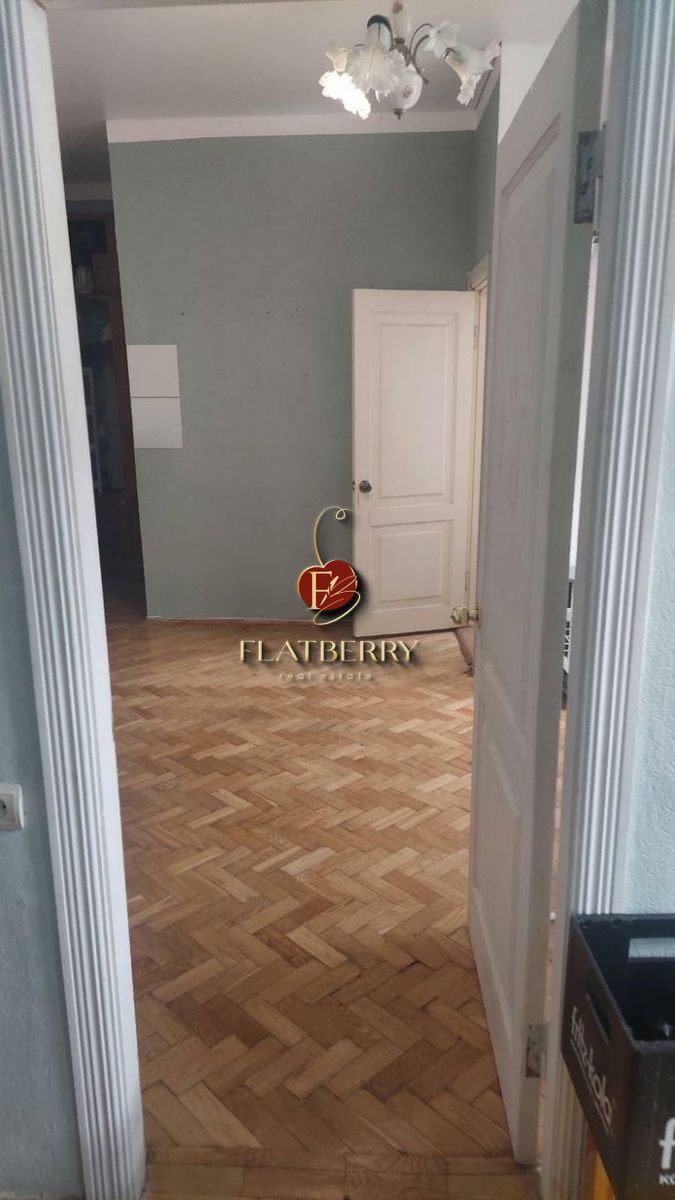 1834625406738455