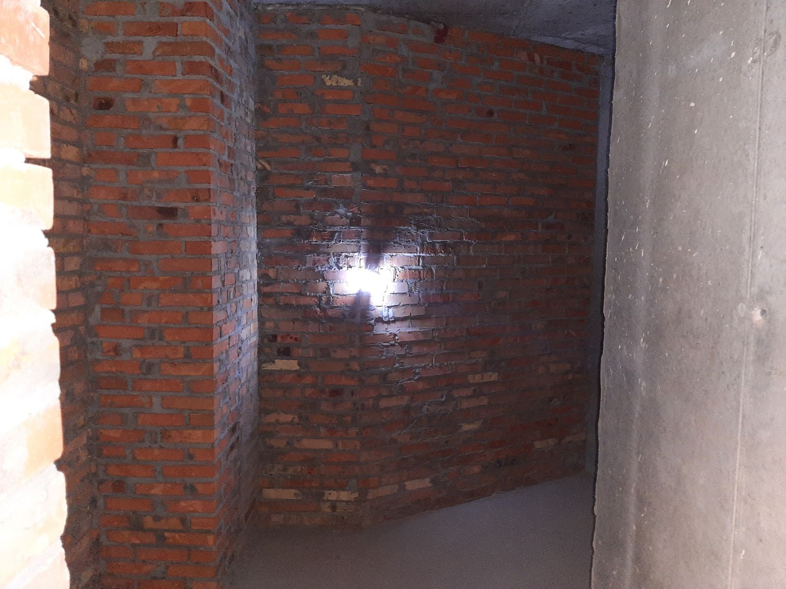 1832542418858456