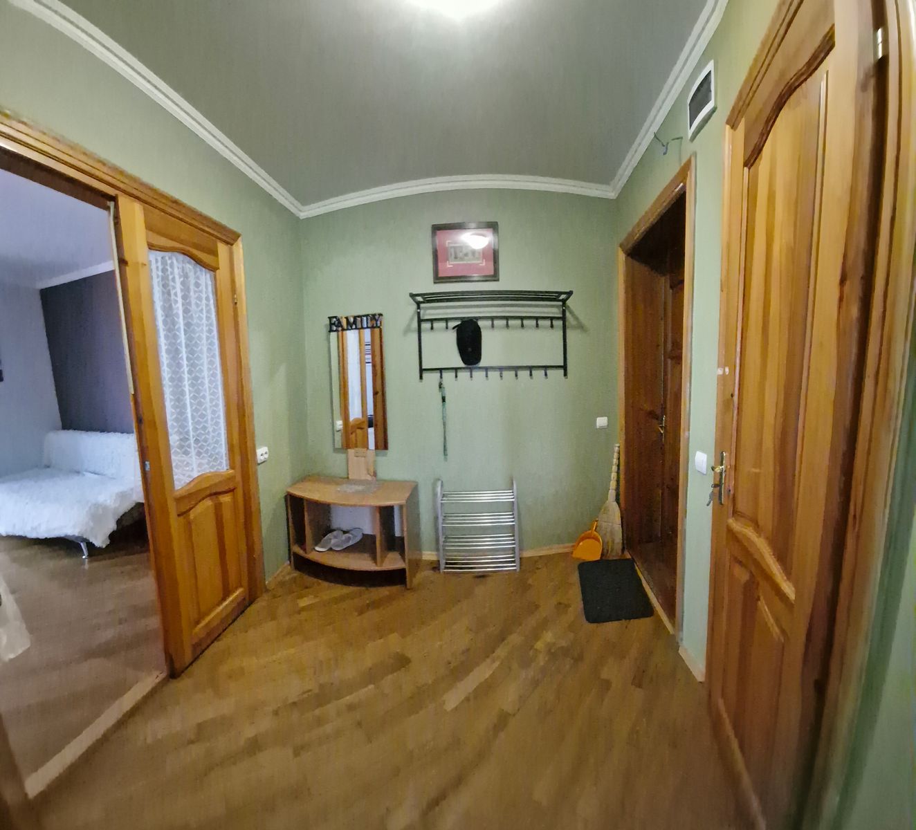 1837069863513456