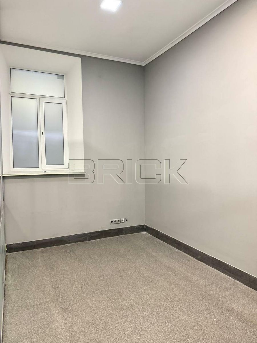 1833810574934457