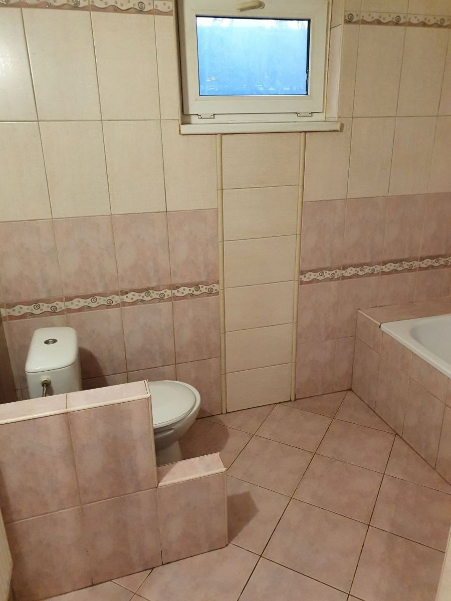 1841336559324457