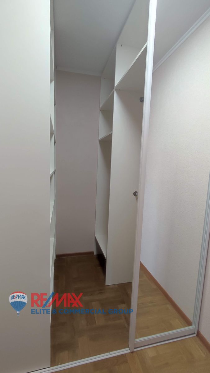 1839415897131458
