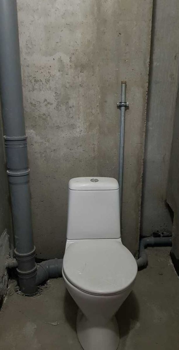 1839966943849458
