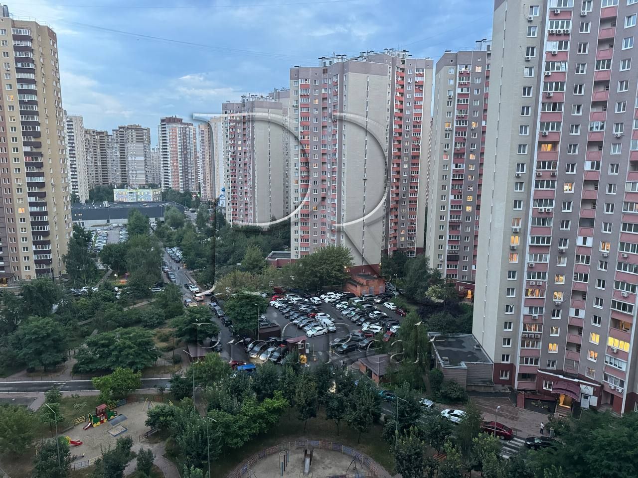 1839599779095046