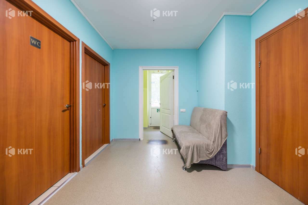 1835703129896463