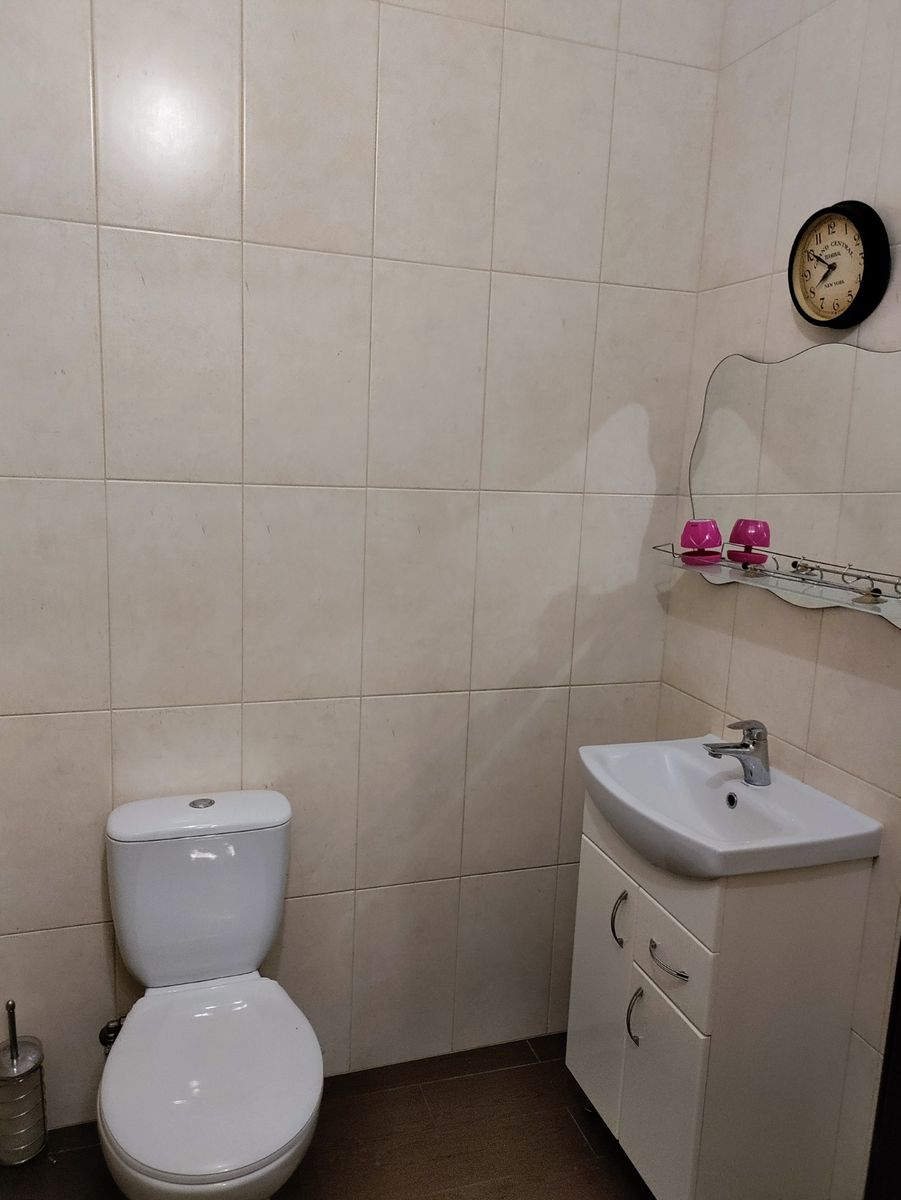 1839150563682463