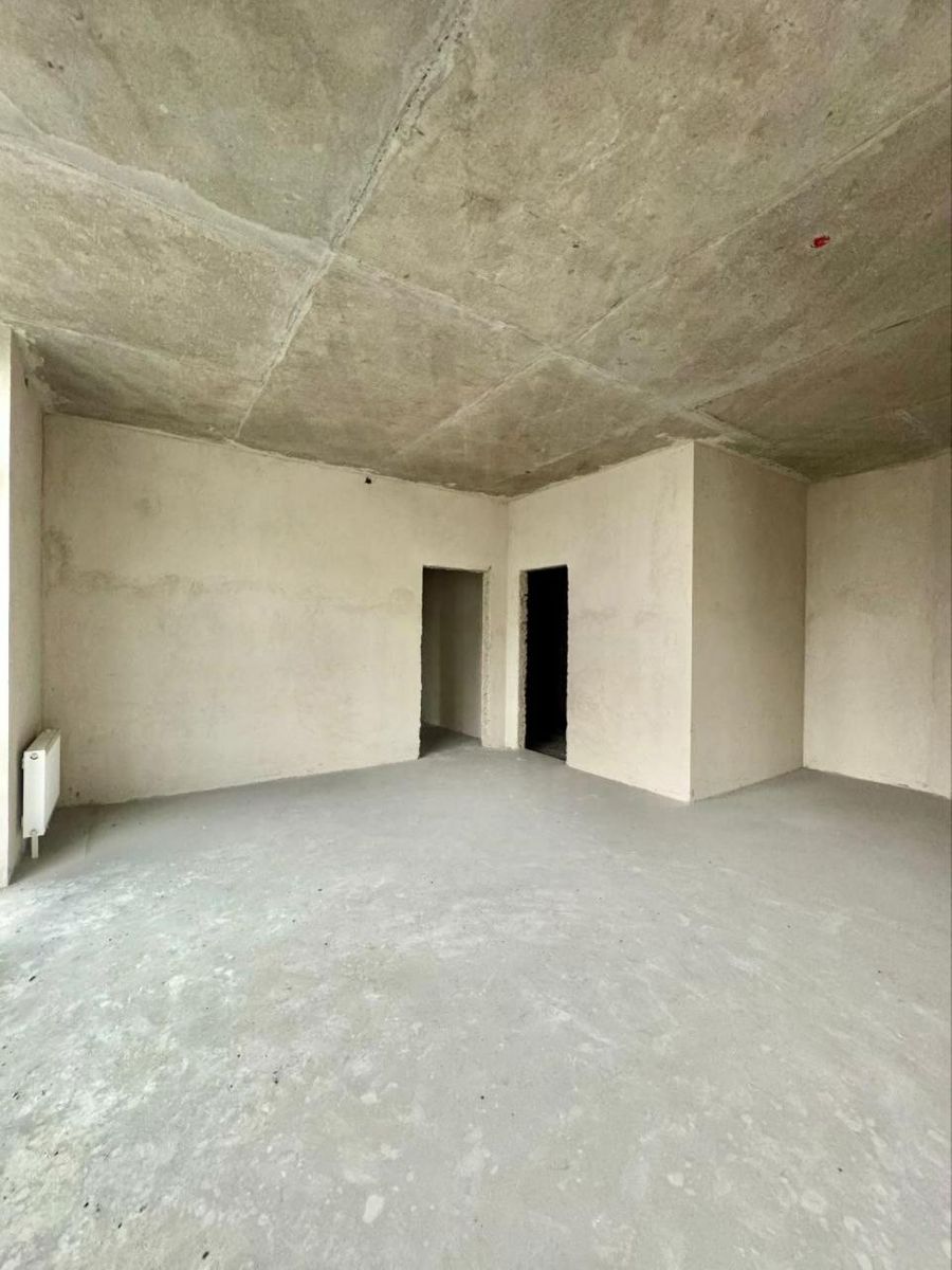 1831808878671465