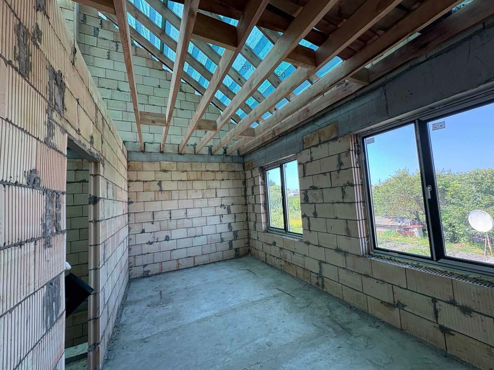 1835438532661468