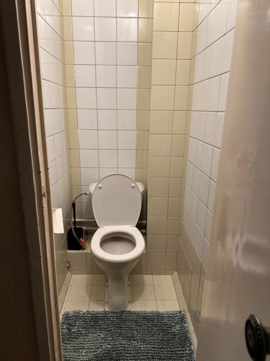 1835715334292469